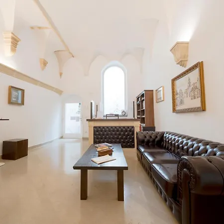 Il Borgo Relais 4* גרבינה אין פוליה